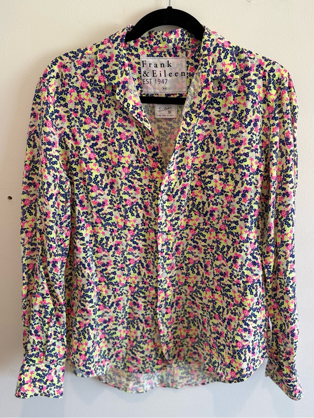 Frank & Eileen 100% Linen Eileen Button Down Floral Colorful Flowy Coastal XS